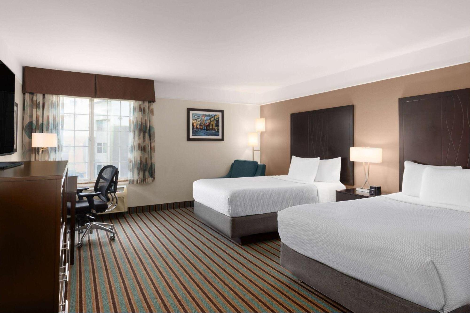 La Quinta By Wyndham Bakersfield North Hotell Eksteriør bilde